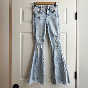 Flying Monkey Mid Rise Flare size 22